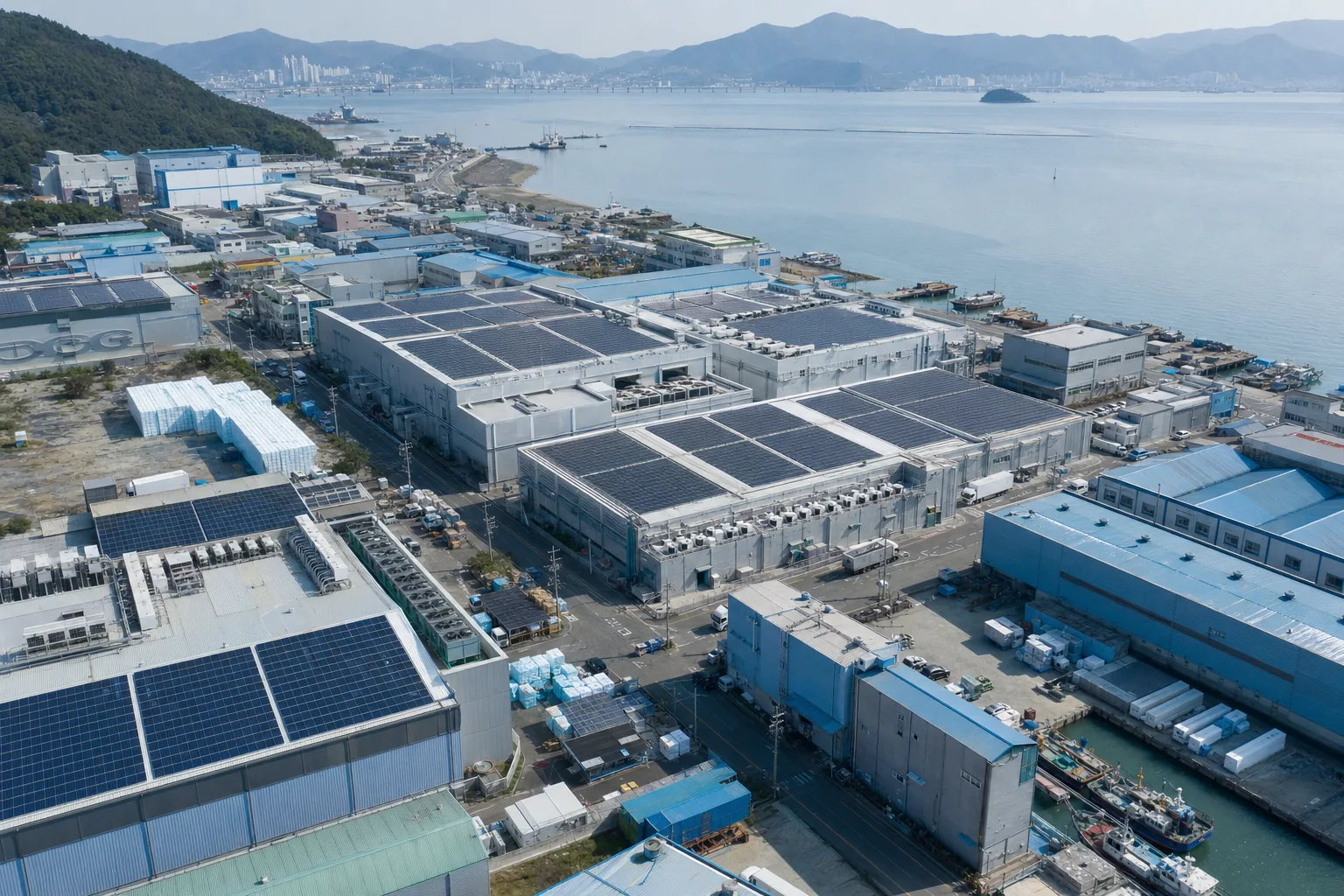 부산 사하구 해안 산업지역 공장과 수산창고 지붕 태양광 검토 예시