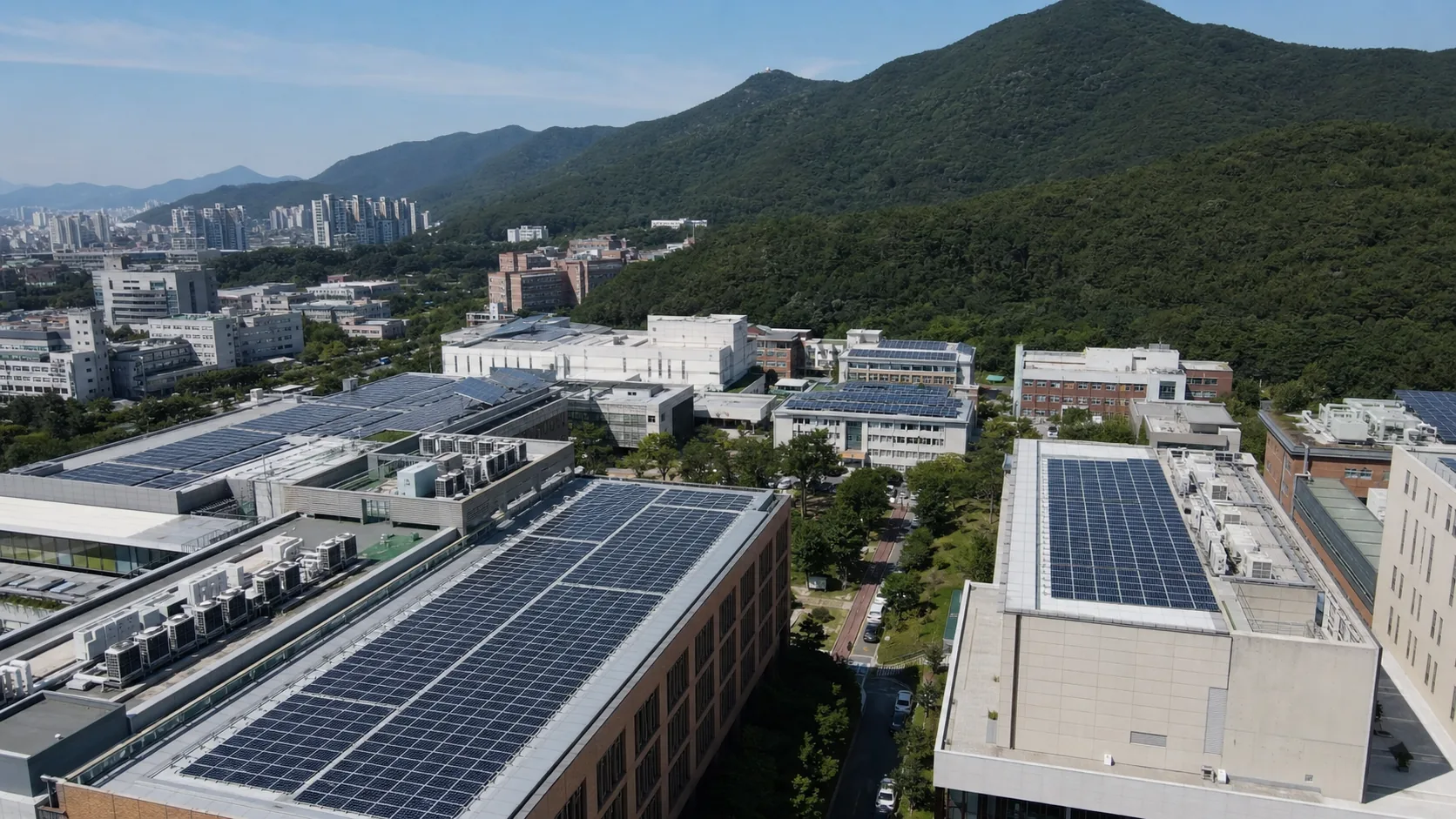 부산 금정구 산지 인접 대학교와 연구시설 지붕 태양광 설치 검토 예시